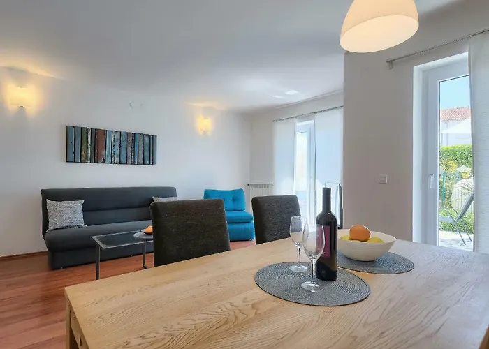 펜션 Gojak By Interhome 풀라