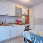Vakantiehuis Gojak By Interhome