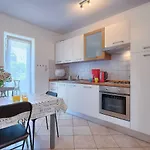 Gojak By Interhome