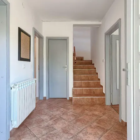 Gojak By Interhome 普拉