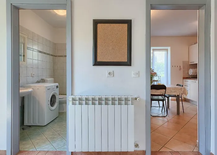 Gojak By Interhome